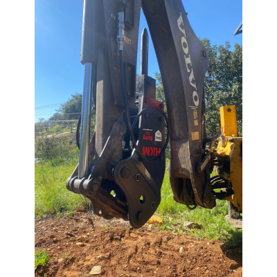 Hydraulic Breaker