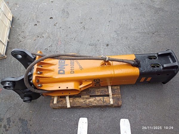 DNB D110-IIS Hydraulic Breaker (2018 Model)